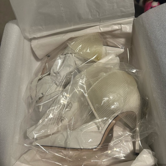 Jimmy Choo Cream Heels with Bow Accent - Picture 4 of 5